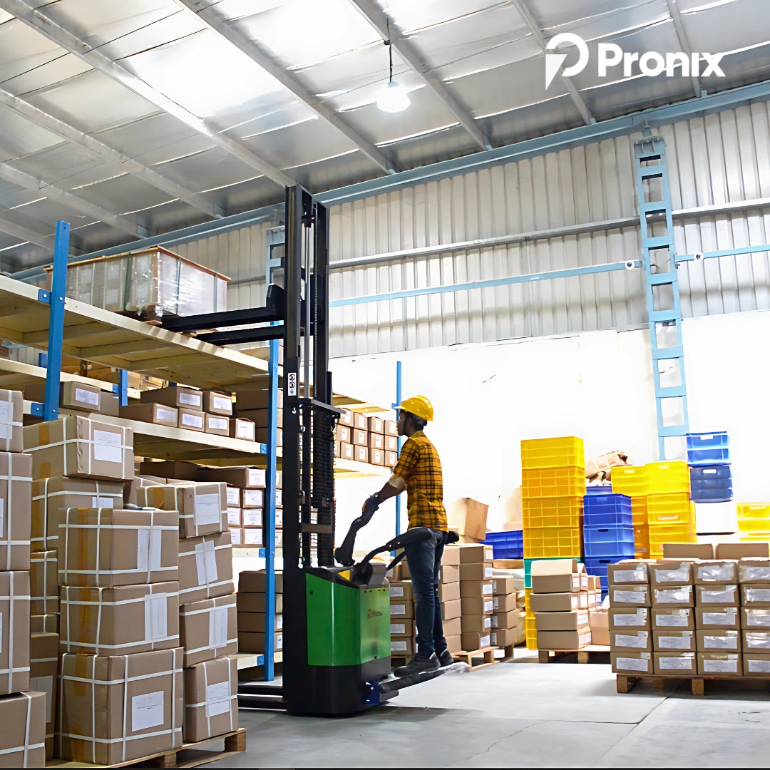 Pronix Fully Electric Stacker 1.5 Ton 3.5m Lifting Height PNXFES-35R